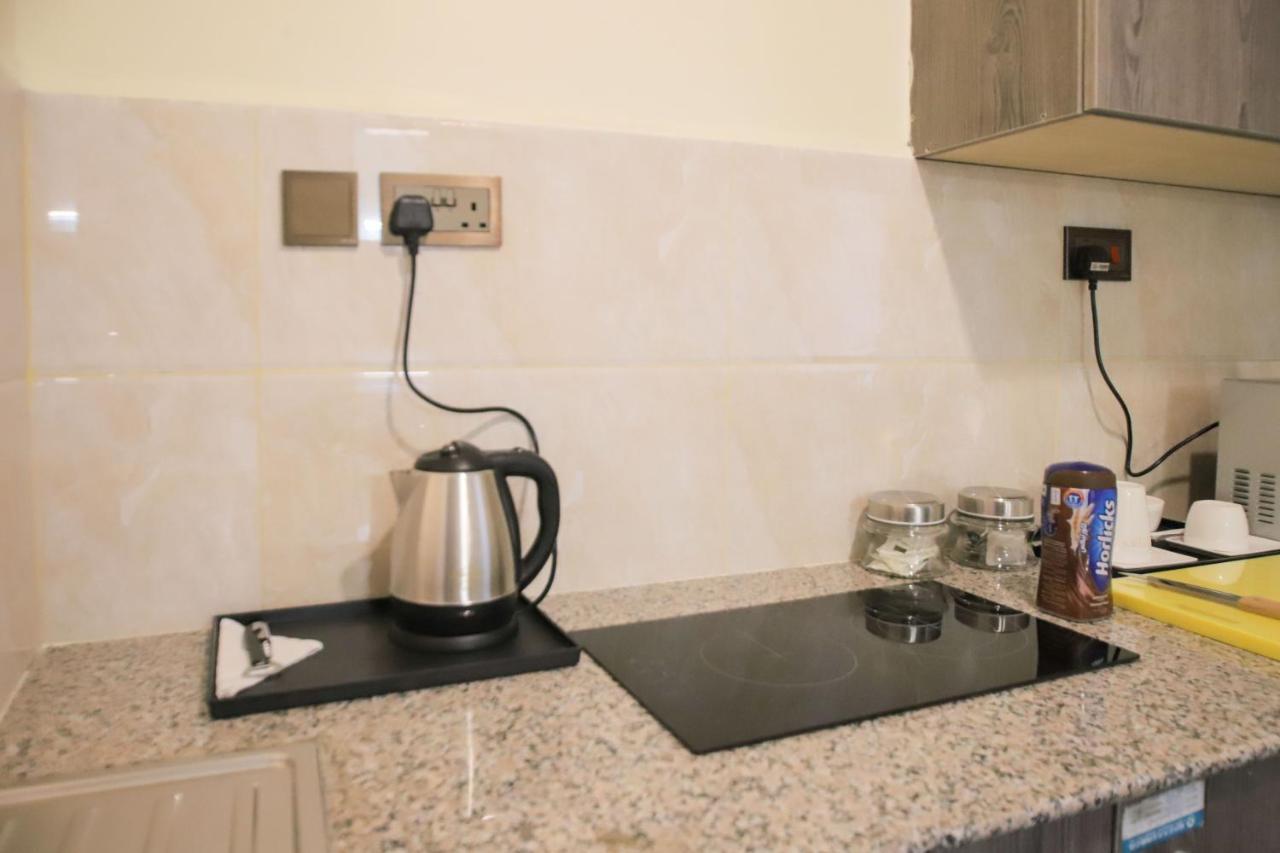 Lantern Serviced Apartments ナイロビ エクステリア 写真