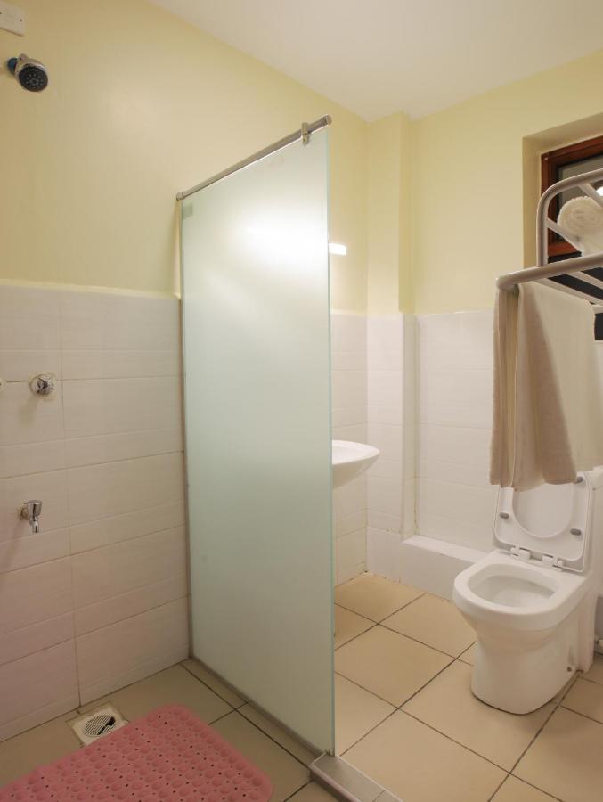Lantern Serviced Apartments ナイロビ エクステリア 写真